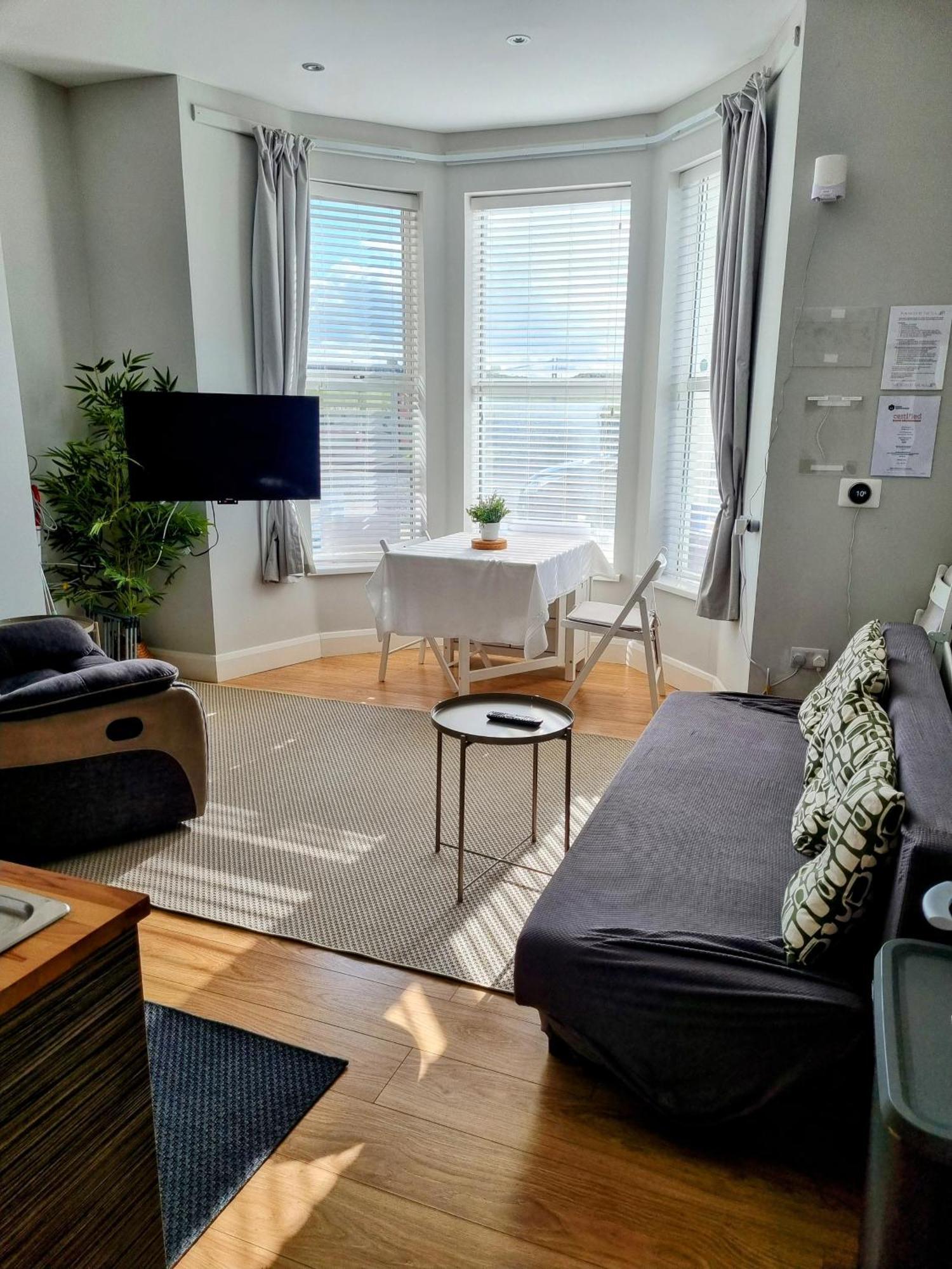 1 West Beach - Dog Friendly - Portrush By The Sea מראה חיצוני תמונה